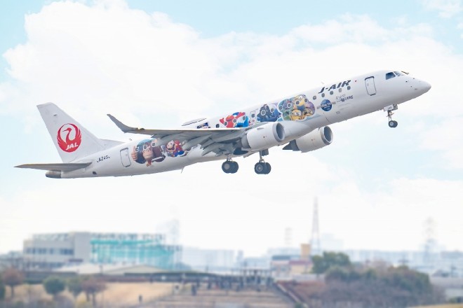 Donkey Kong Country Opening Commemorative JAL x Universal Studios Japan Jet 2 Taking Off on Its Maiden Voyage
